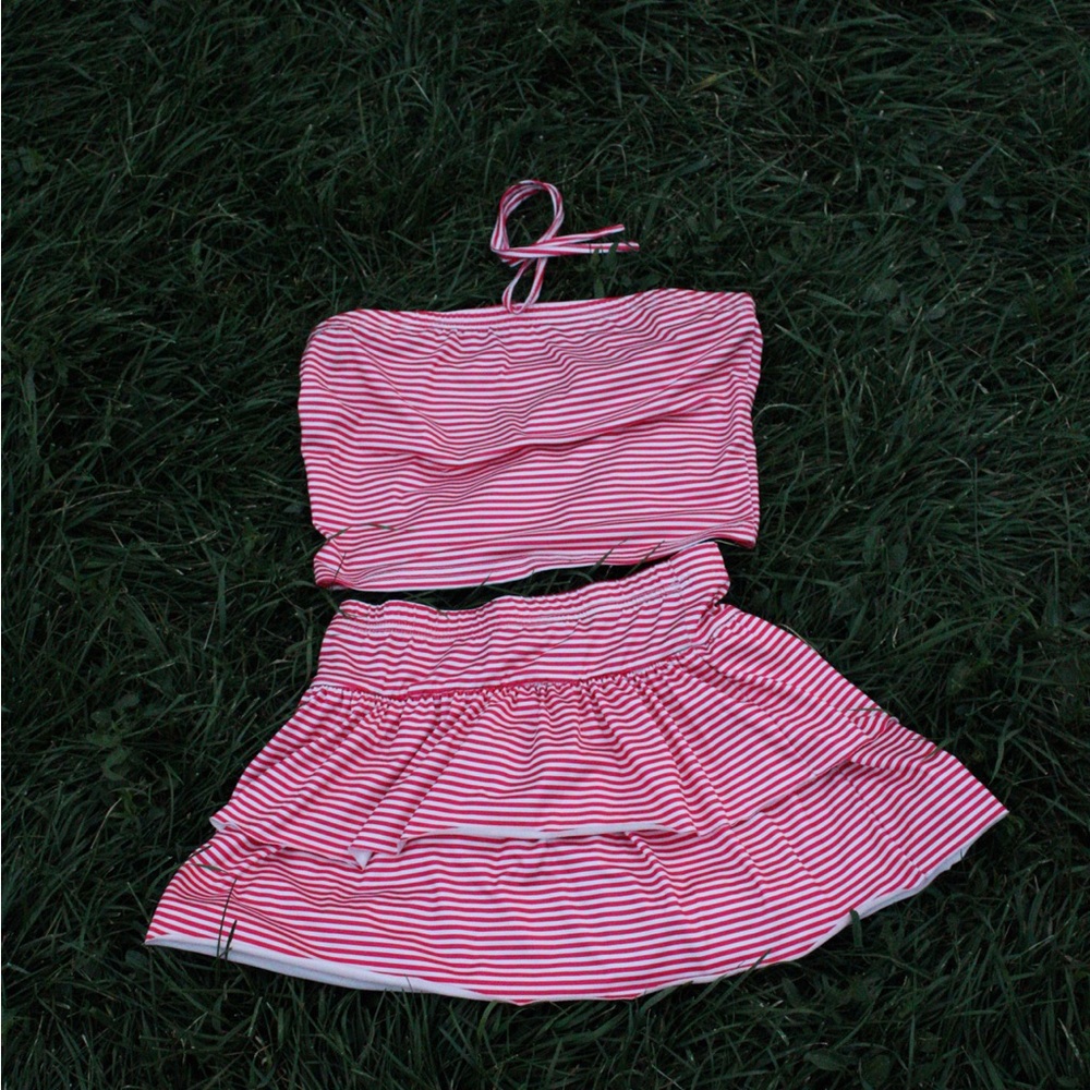 SHEIN Pink and White Striped Kids Skirt Set